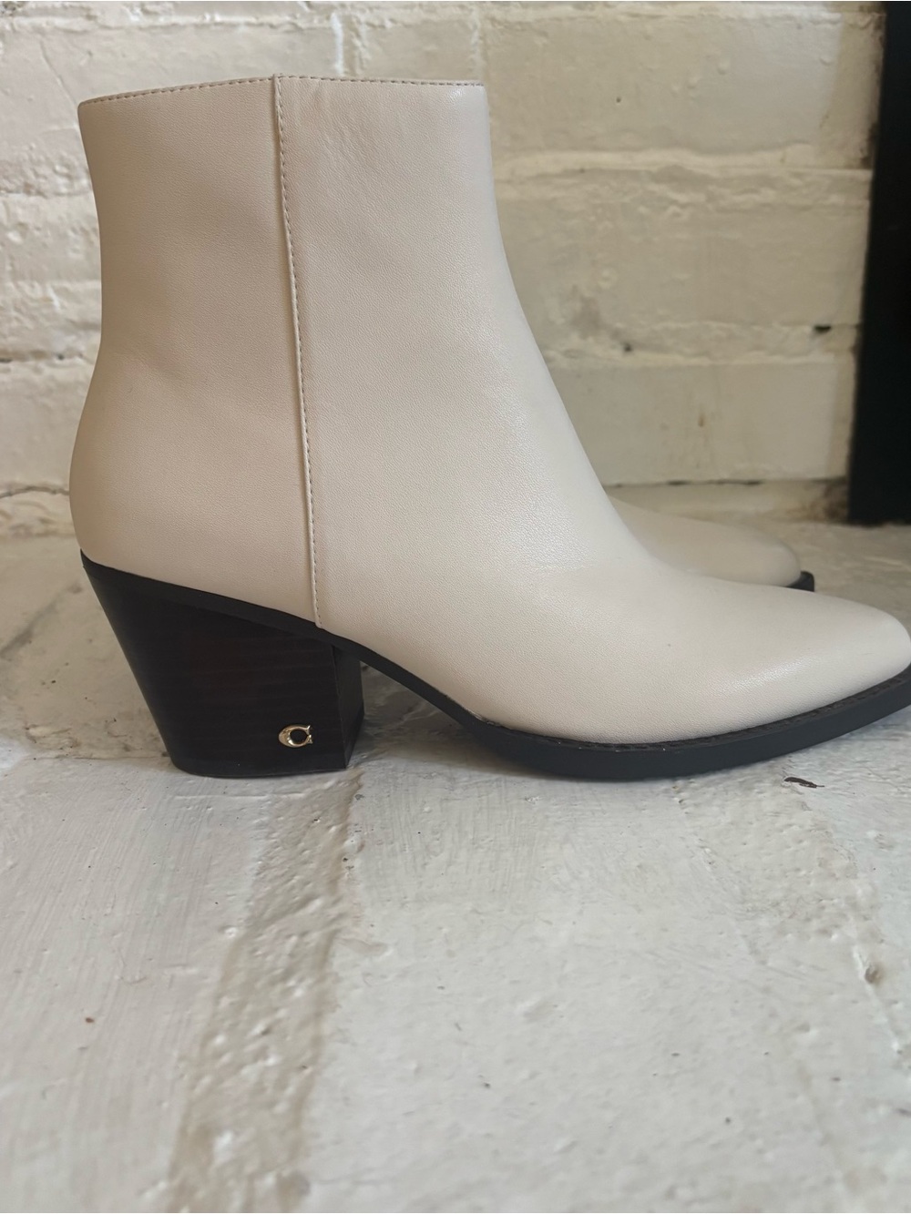 Coach Pacey Faux Leather Ankle Booties in Chalk size 7
